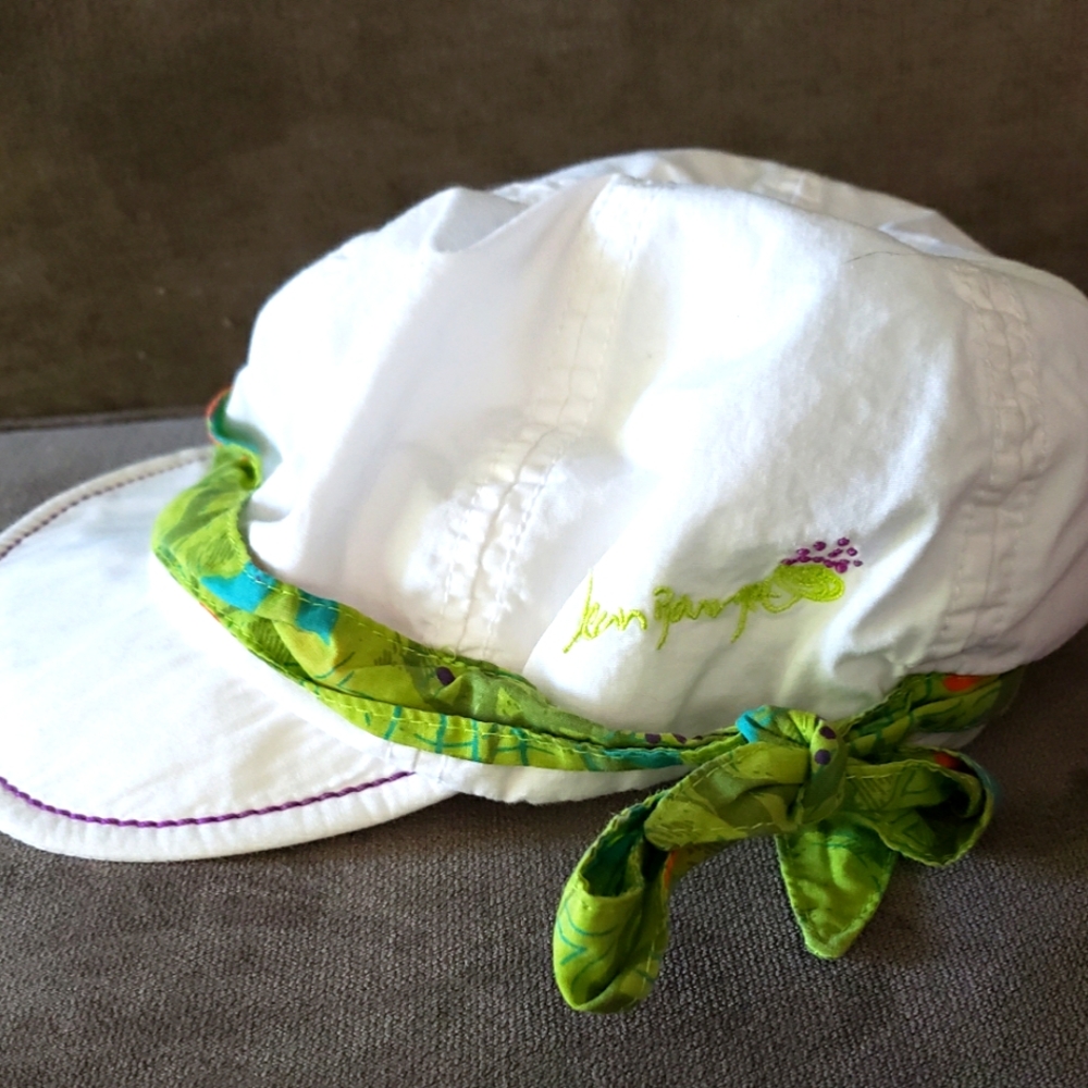 TODDLERS SIZE 6 HAT. JEANBOURGET $8